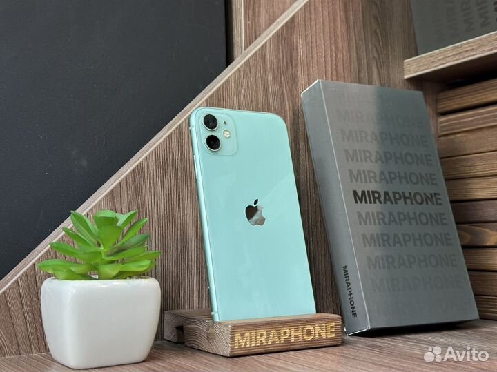 iPhone 11, 64 ГБ