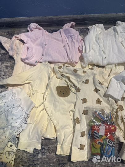 Пакет с детскими вещами от 0-3 месяцев