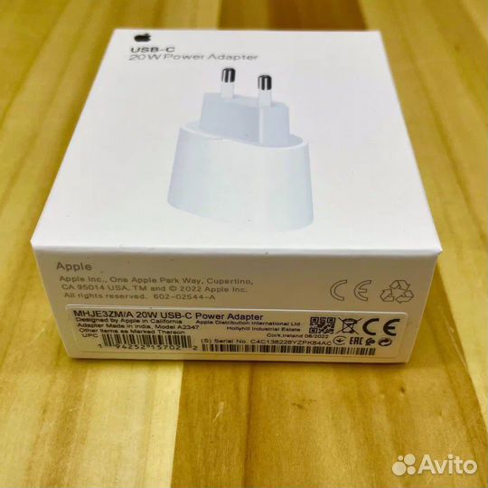 Блок питания Apple 20W