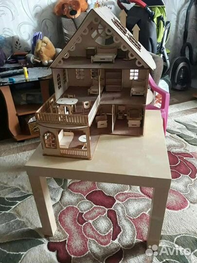 Кукольный домик