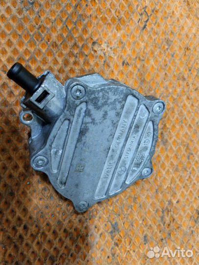 Вакуумный насос передний Audi A6 C7 C7 chva 2014
