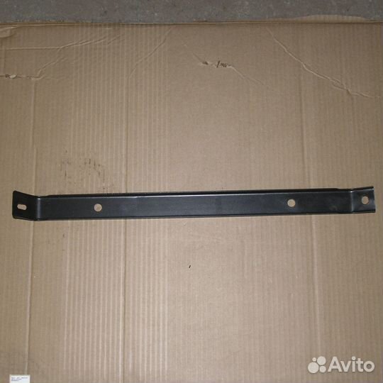 Раскос крыла переднего (усилитель брызговика кабин