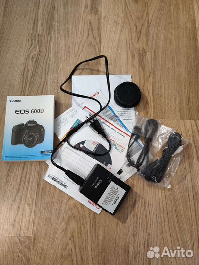 Зеркальный фотоаппарат Canon eos 600d kid