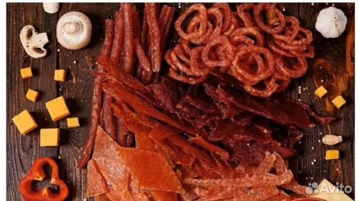 Сотрудник в цех по производству мясных снеков