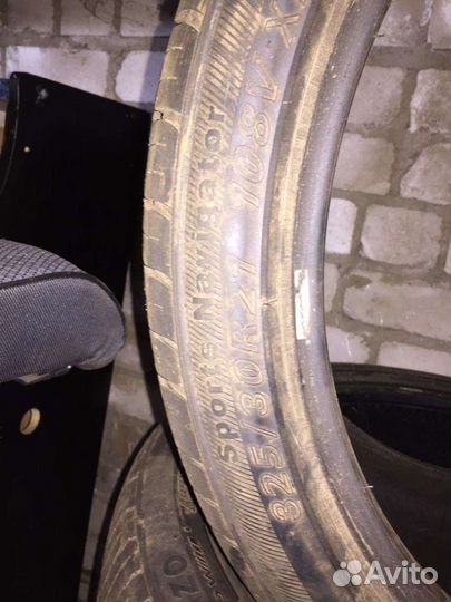 Altenzo Sport Navigator 325/30 R21 108V