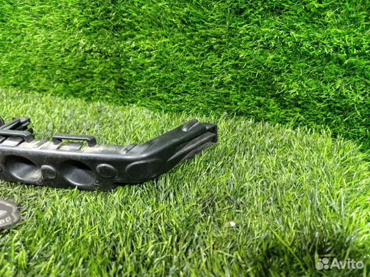 Крепление бампера заднее Chevrolet Orlando J309