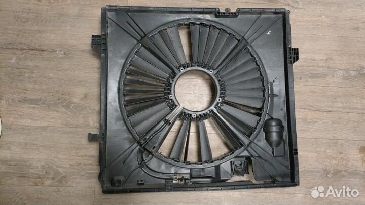 Диффузор вентилятора Mercedes Gl 500 4Matic 166