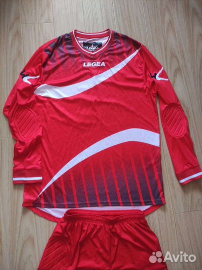 Футбольная форма вратарская