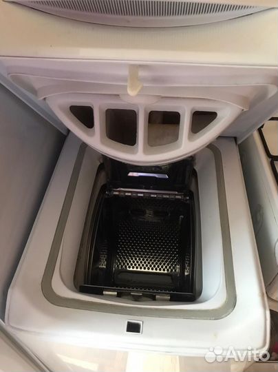 Стиральная машина с вертикальной загрузкой