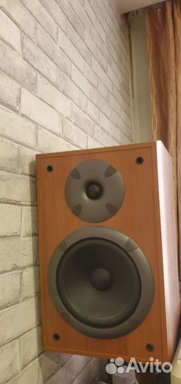 Комплект акустики 5.0 Jamo и саб Heco