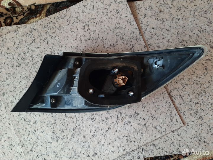 Задний левый фонарь mazda 6 gh