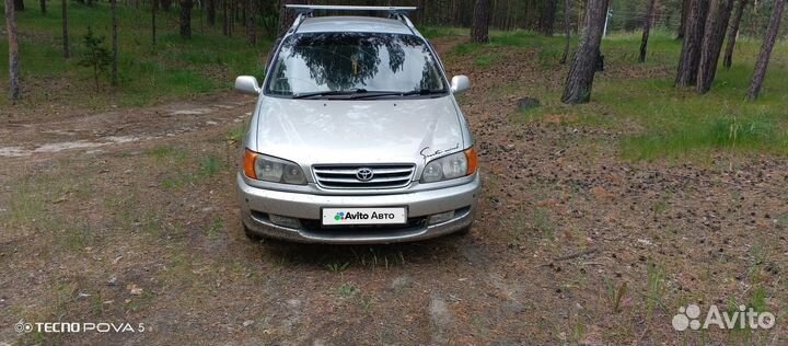 Toyota Ipsum 2.0 AT, 1998, 493 537 км