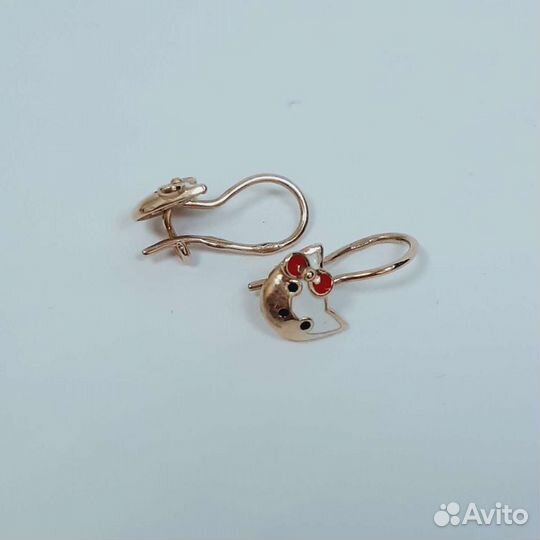 Золотые серьги