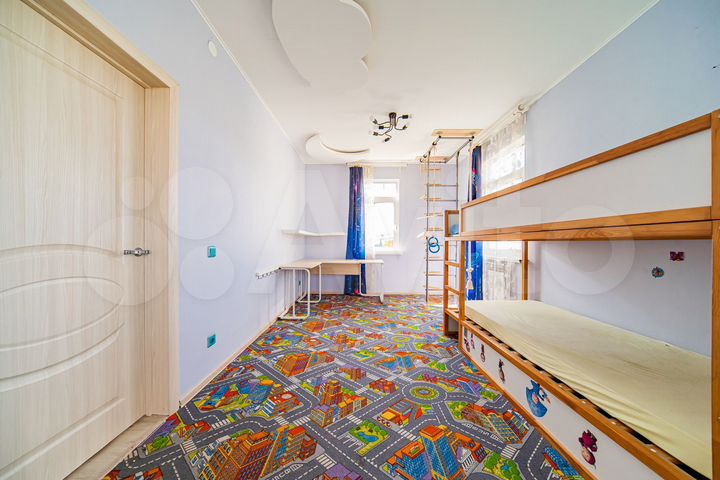 Дом 100 м² на участке 4 сот.