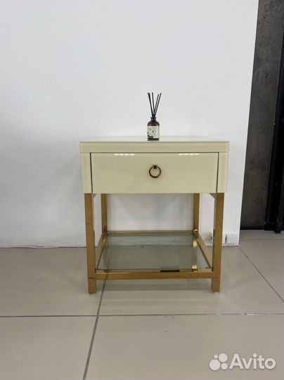 Тумба от компании “Garda Decor”