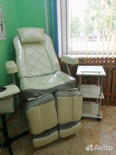 Педикюрное кресло гидравлическое