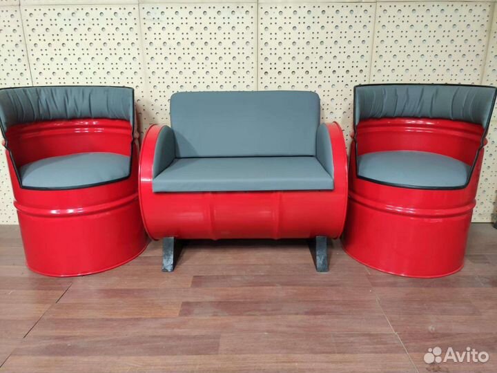 Стол из бочки