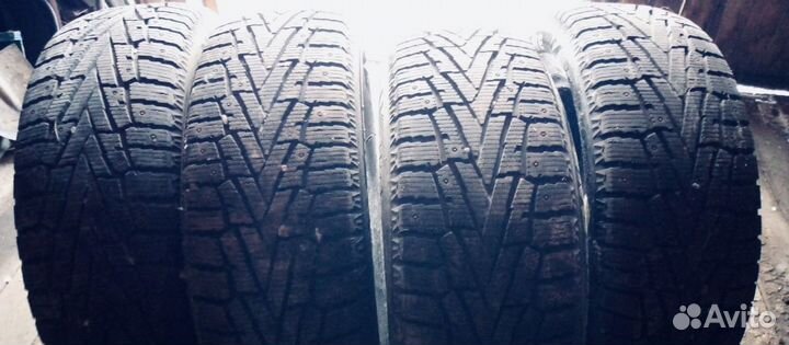 Bridgestone B700 265/60 R18