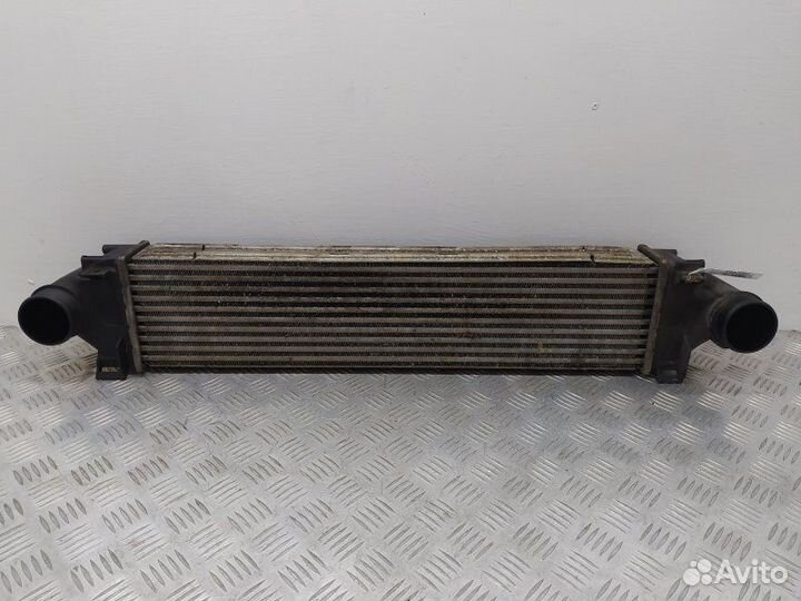 Б/У Б/У Интеркулер Valeo Дефект сот 8G919L440AC