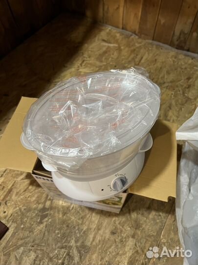 Отличная пароварка Philips HD9110 новая