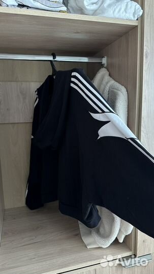 Толстовки adidas reserved