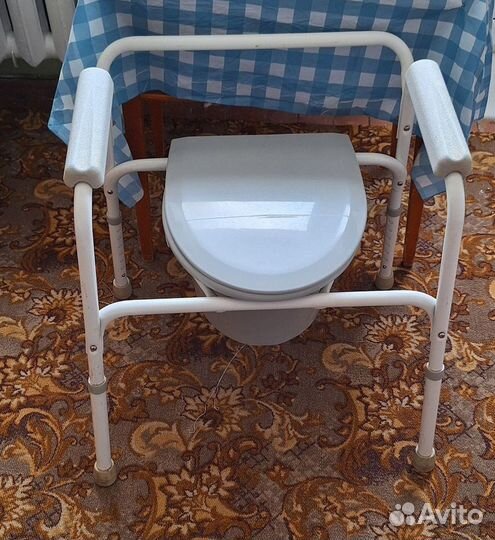 Стул туалет для пожилых и инвалидов