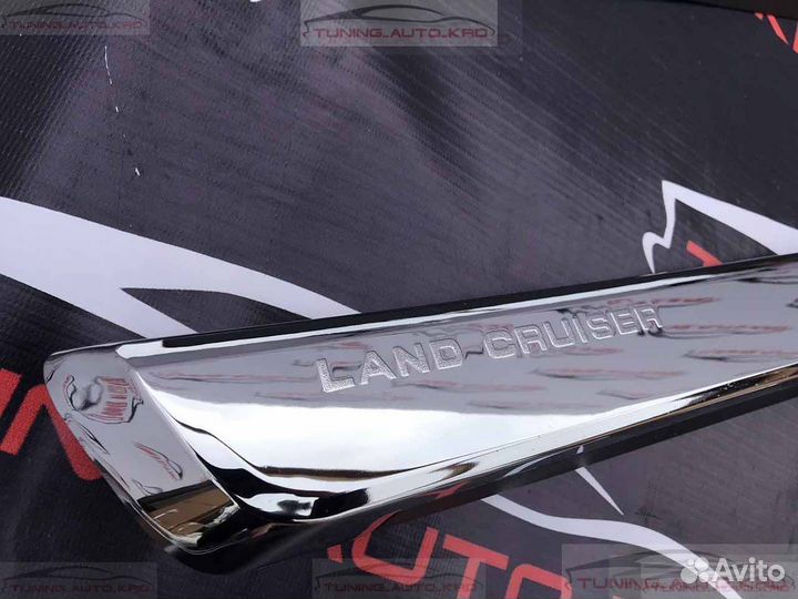 Молдинги дверей Toyota Land Cruiser 200 O3097