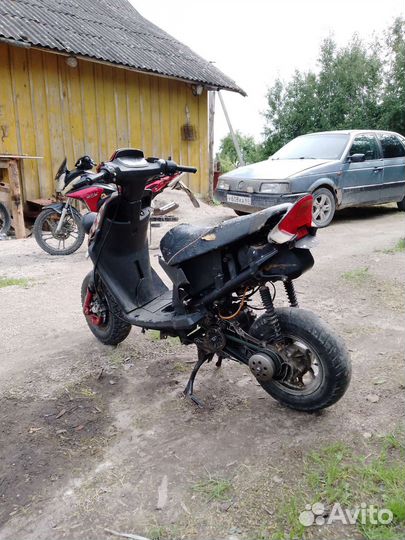 Скутер ABM Gust