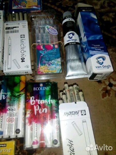 Новые маркеры,краски,ручки,промаркеры