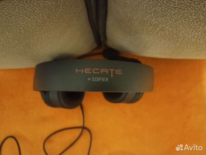 Наушники edifier hecate G2 бу с USB разъëмом
