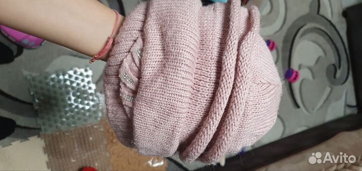 Вязаная шапка женская