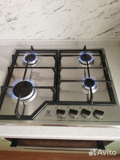 Газовая варочная панель 4 конфорки