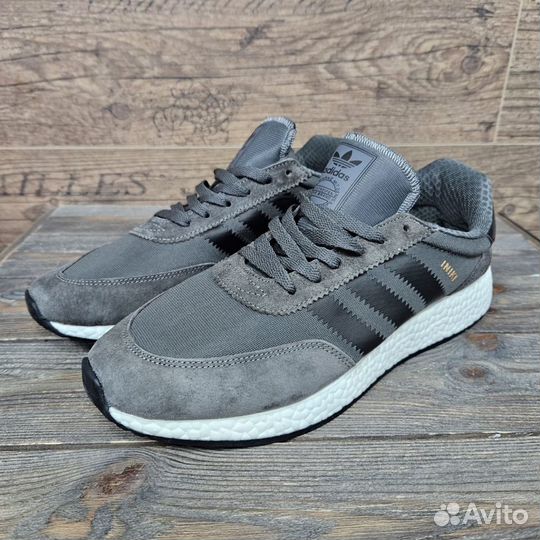 Кроссовки Adidas Iniki, 41-45