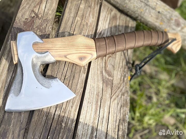 Топор туристический