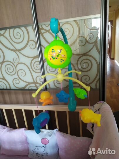 Продам детскую кроватку