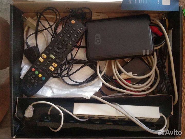 Спутниковый ресивер skyway