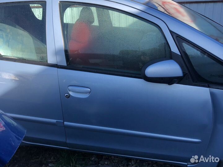 Дверь передняя правая Colt Z3 Z34