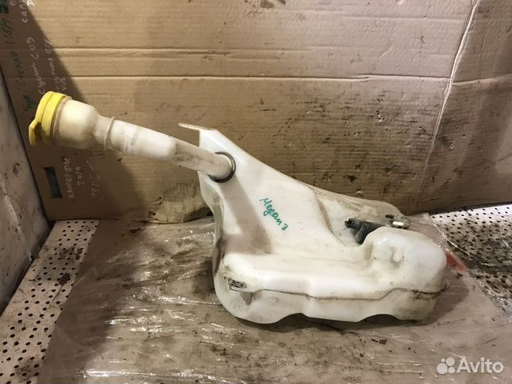 Бачок омывателя Renault Megane