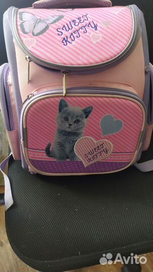 Школьный рюкзак