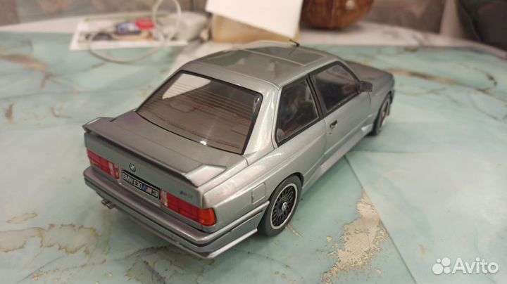 Bmw M3 E30 Sport Solido 1.18