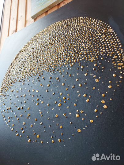 Картина интерьерная золотой шар