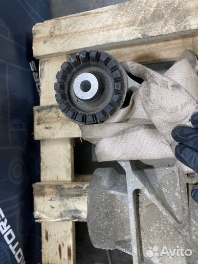 Редуктор задний Volkswagen Tiguan 5N cawa 2009