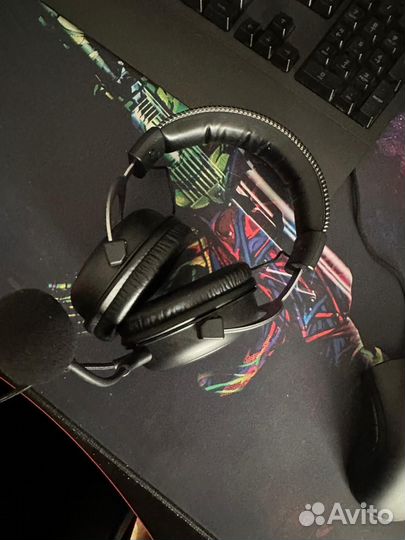 Игровые наушники hyperx