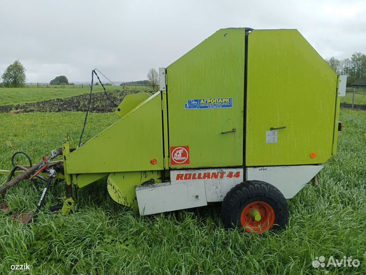 Пресс-подборщик Claas Rollant 44, 2002