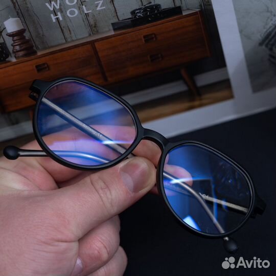 Солнцезащитные очки