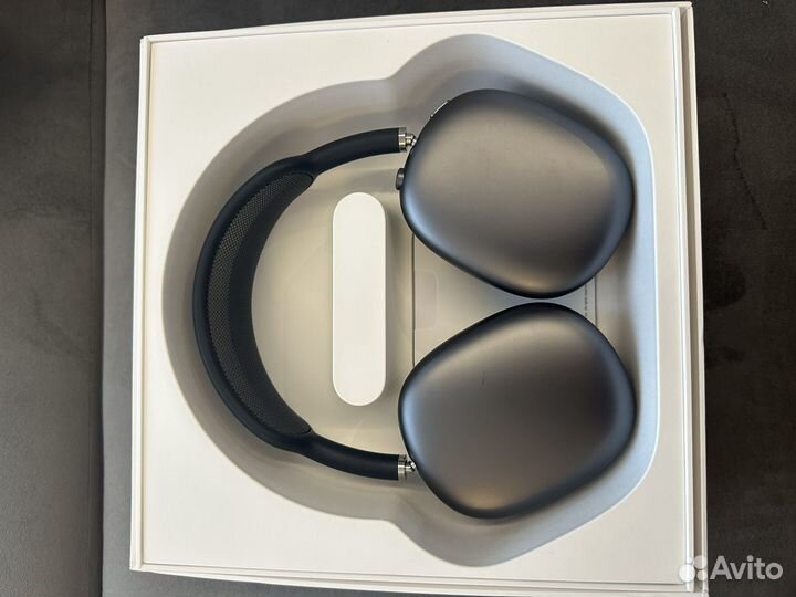 Apple airpods pro max