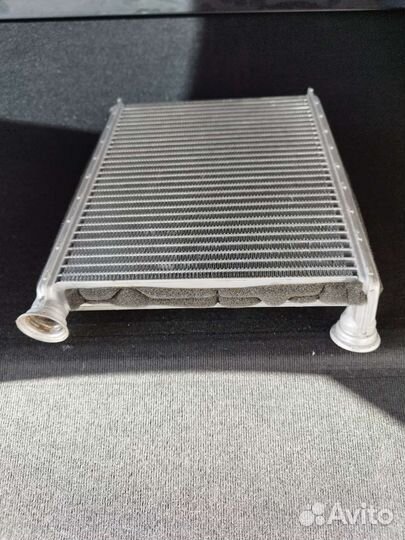 Радиатор печки peugeot 308