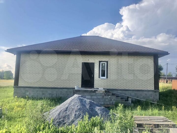 Дом 100 м² на участке 8,2 сот.