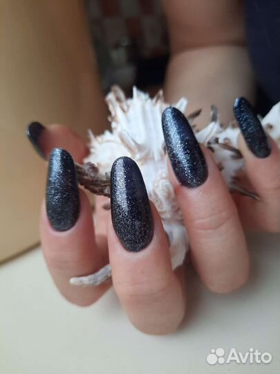 Маникюр и педикюр на дому