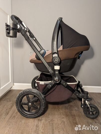 Коляска Вugaboo + переноска Maxi-Cosi